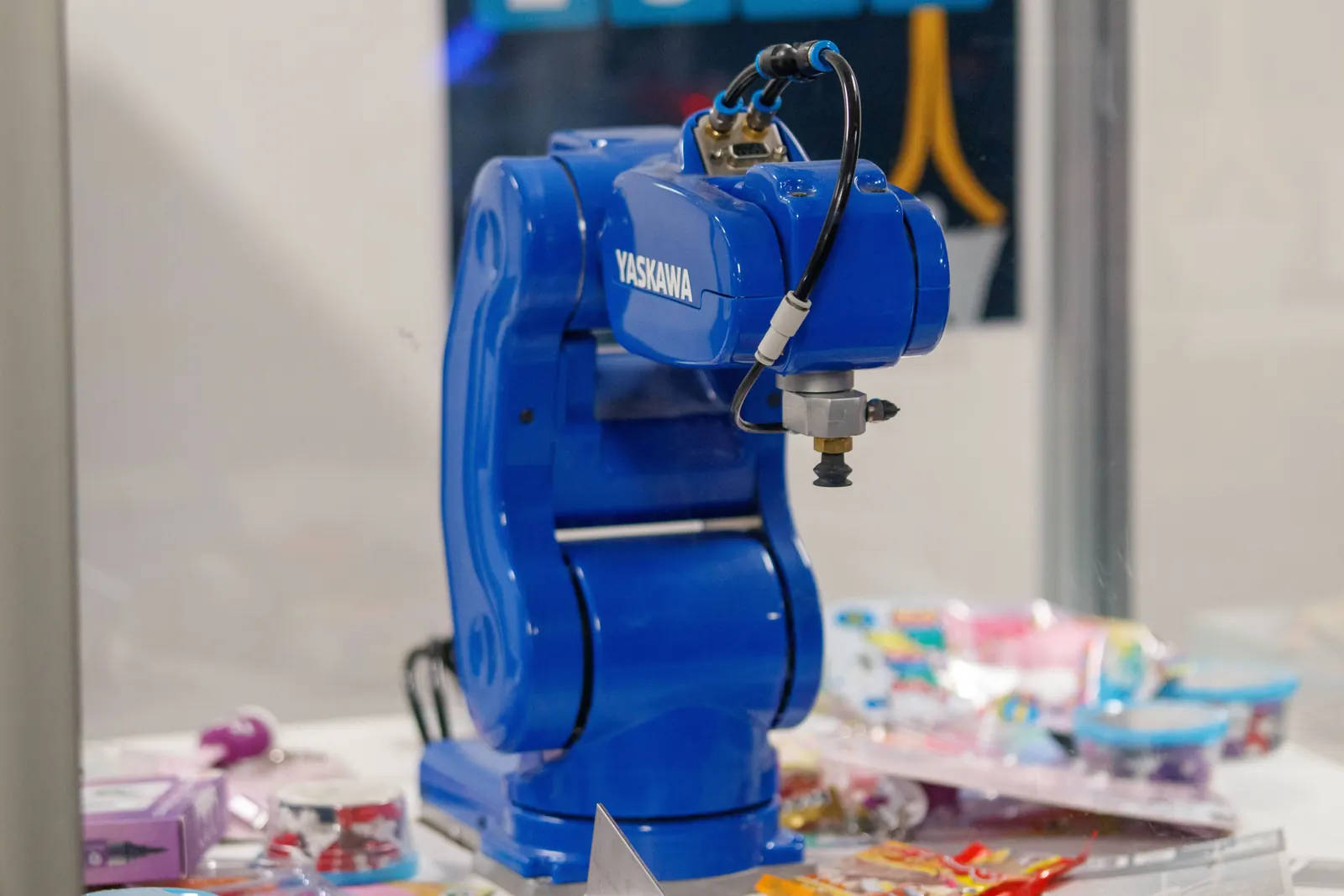 Průmyslové robotické rameno