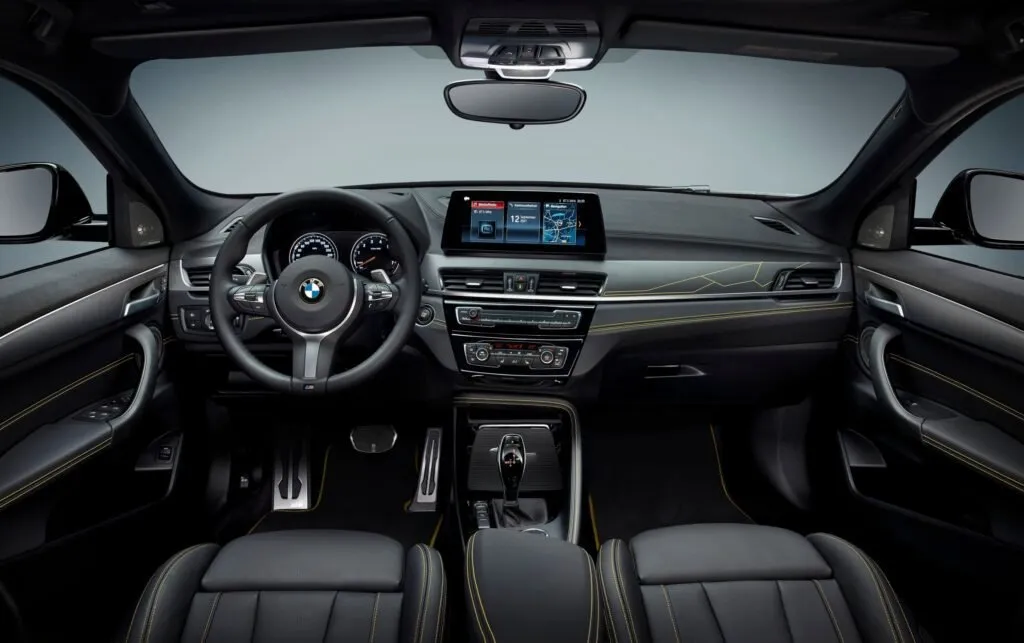 BMW X2 edice GoldPlay