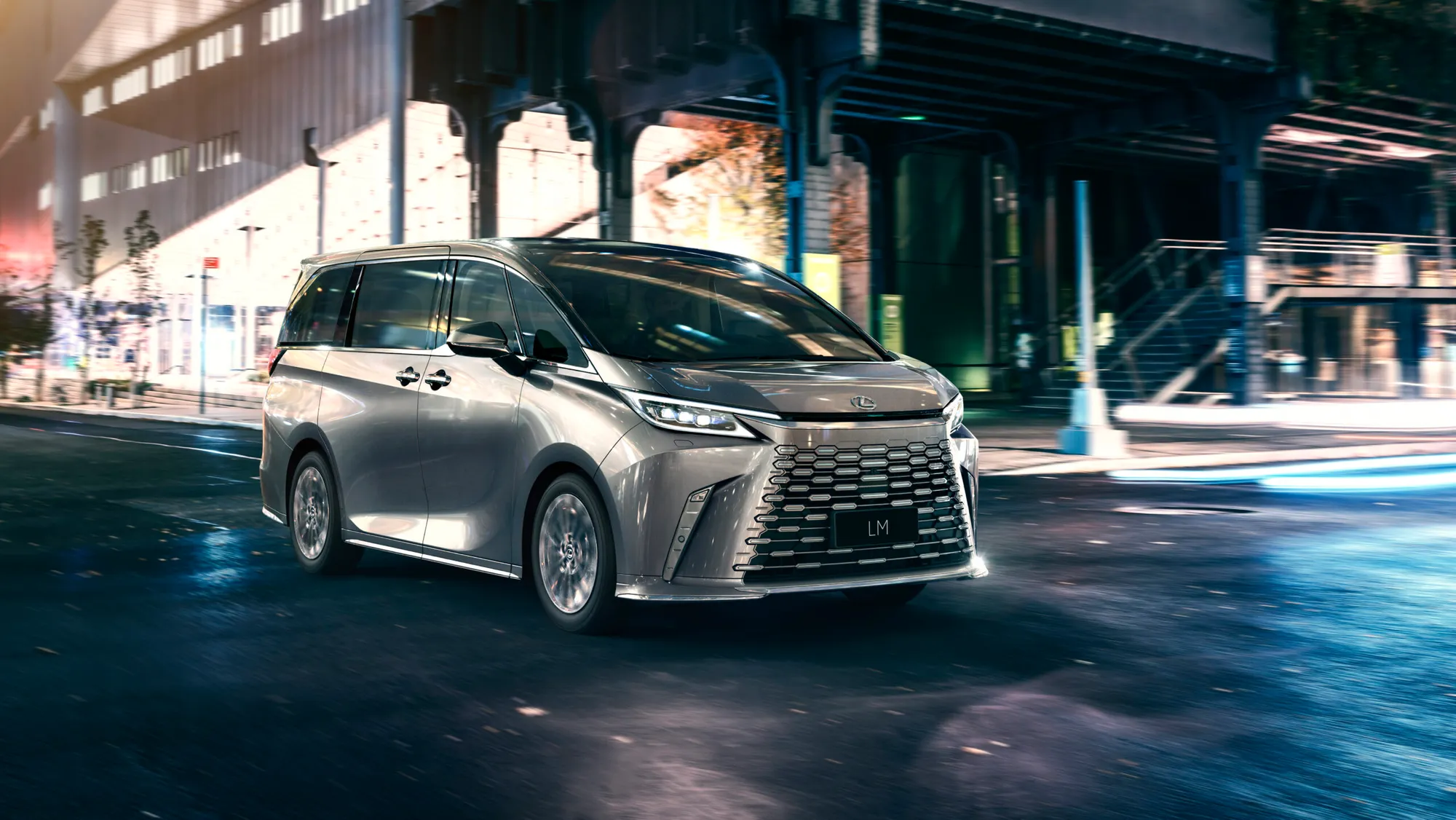 Lexus LM: Revoluční luxusní minivan, kterým se budete chtít přepravovat každý den